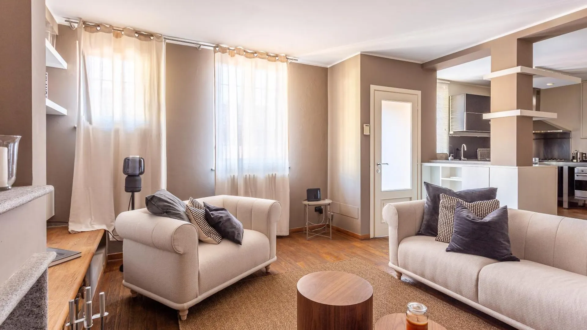 Suite Alzaia By Icasamia It Milano Appartamento